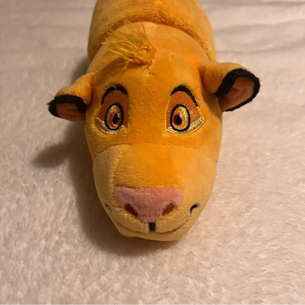 Disney Lion King Simba to Pumba Transforming Plush Flipazoo Flip a Zoo